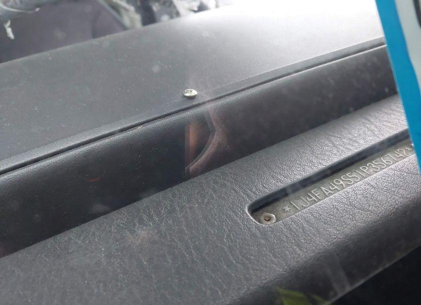 Photo 9 of 2001 Jeep Wrangler SPORT (VIN 1J4FA49S51P356742)