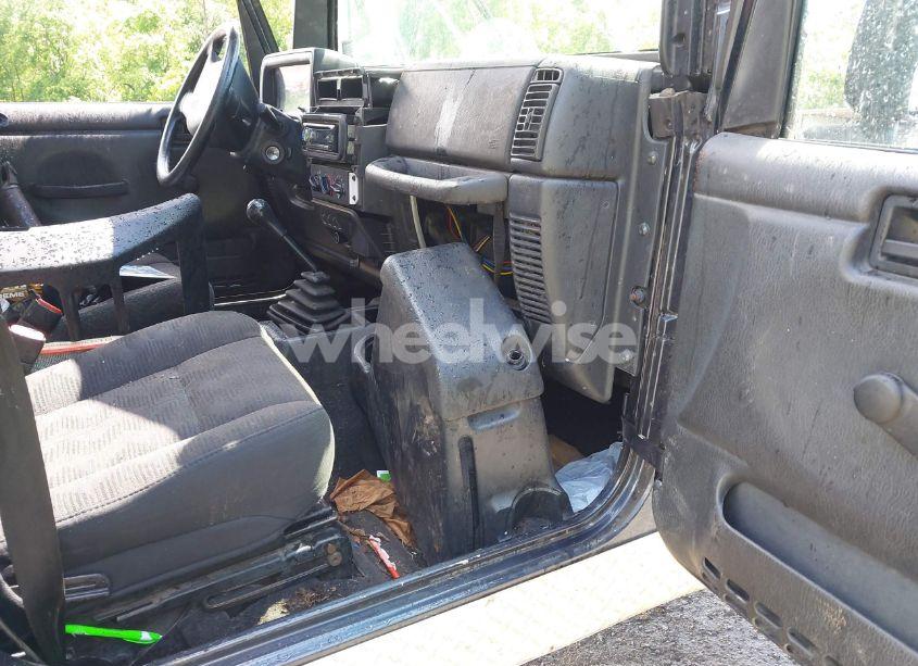 Photo 5 of 2003 Jeep Wrangler SPORT (VIN 1J4FA49S53P317779)