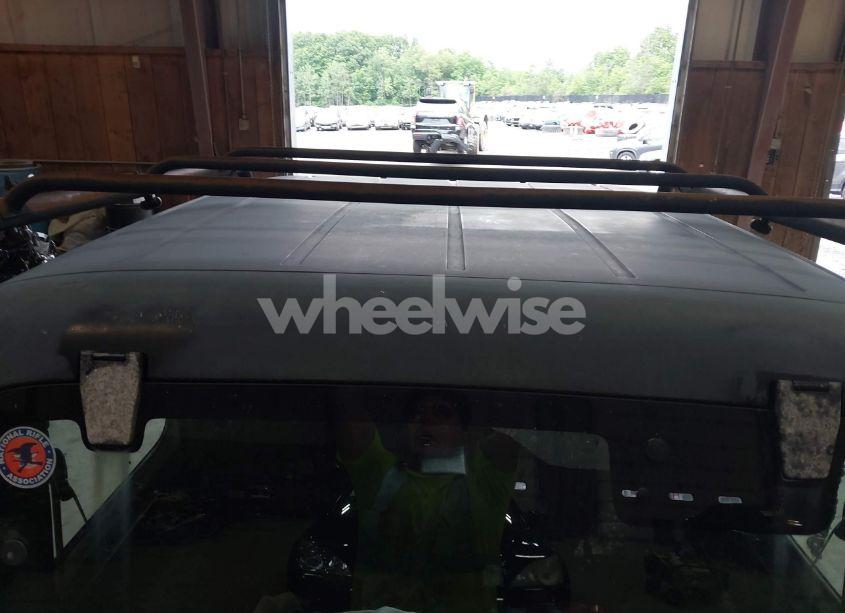 Photo 14 of 2000 Jeep Wrangler SPORT (VIN 1J4FA49S5YP725979)