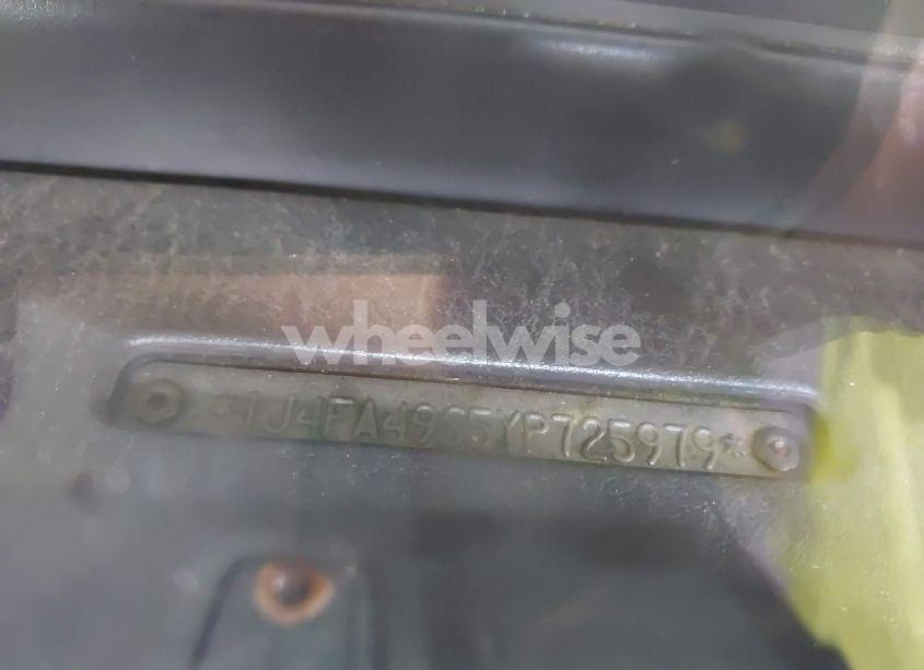 Photo 9 of 2000 Jeep Wrangler SPORT (VIN 1J4FA49S5YP725979)