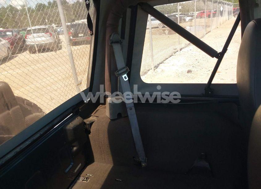 Photo 8 of 2002 Jeep Wrangler SPORT (VIN 1J4FA49S62P731507)