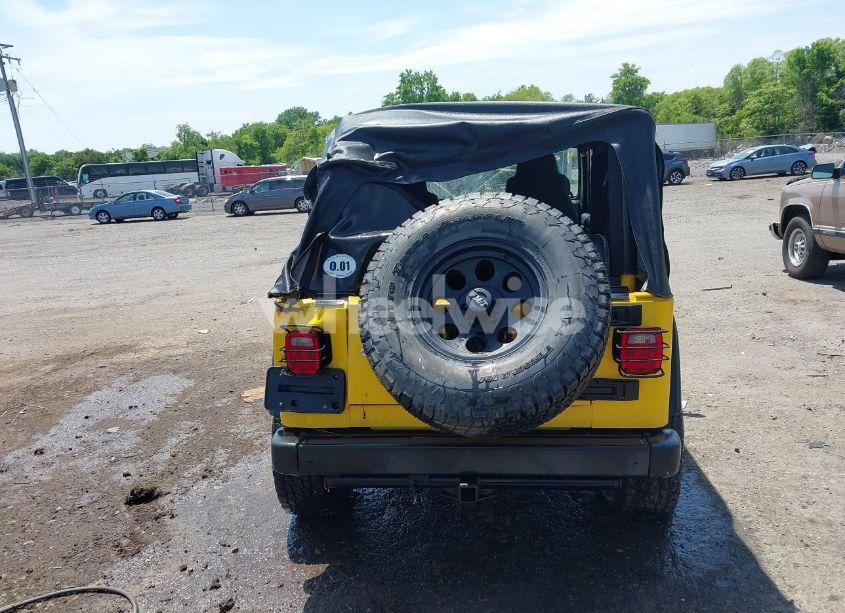 Photo 16 of 2005 Jeep Wrangler SPORT (VIN 1J4FA49S65P381798)