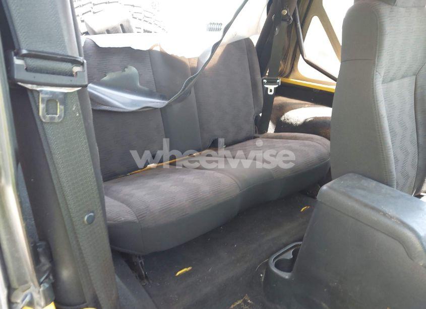 Photo 8 of 2005 Jeep Wrangler SPORT (VIN 1J4FA49S65P381798)