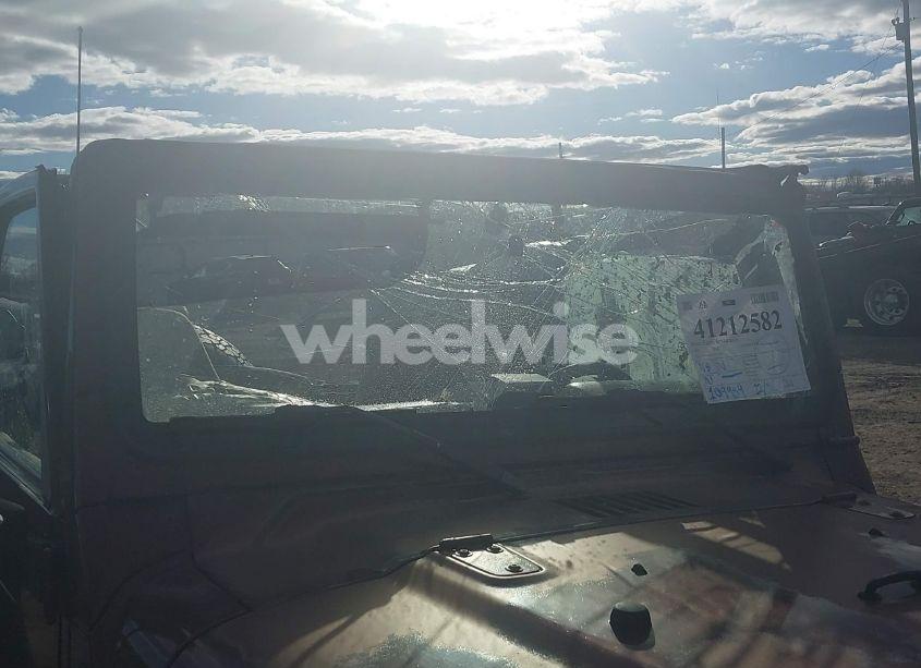 Photo 13 of 2001 Jeep Wrangler SPORT (VIN 1J4FA49S71P325542)