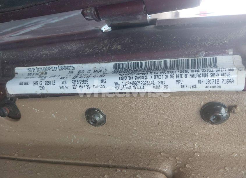 Photo 9 of 2001 Jeep Wrangler SPORT (VIN 1J4FA49S71P325542)