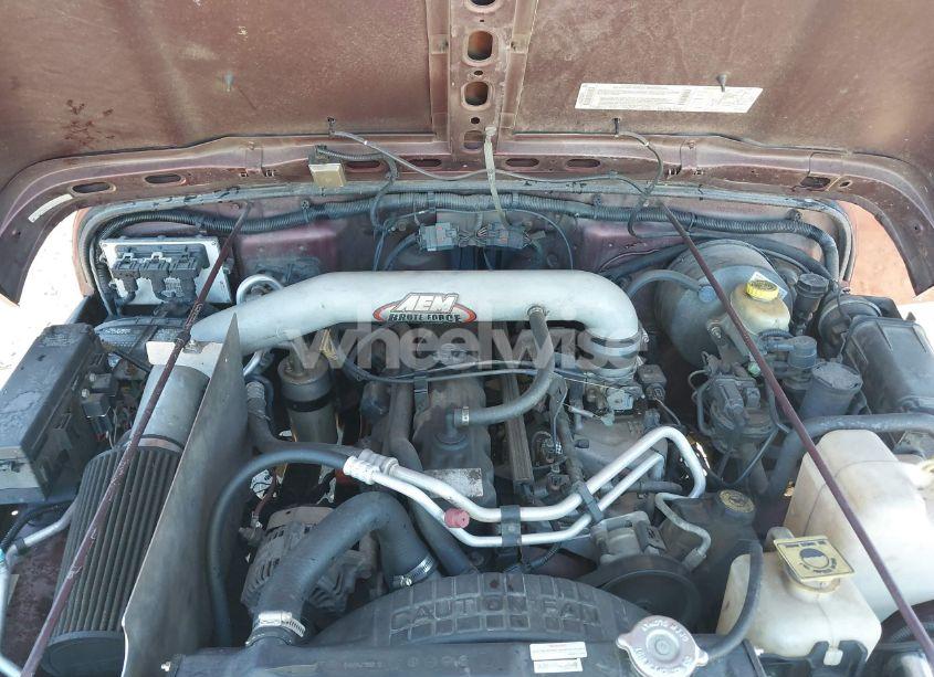 Photo 10 of 2002 Jeep Wrangler SPORT (VIN 1J4FA49S82P701649)