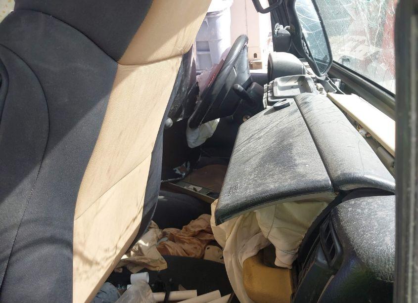 Photo 5 of 2005 Jeep Wrangler SPORT (VIN 1J4FA49S95P314970)