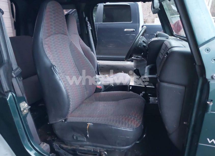 Photo 5 of 2000 Jeep Wrangler SPORT (VIN 1J4FA49S9YP765272)