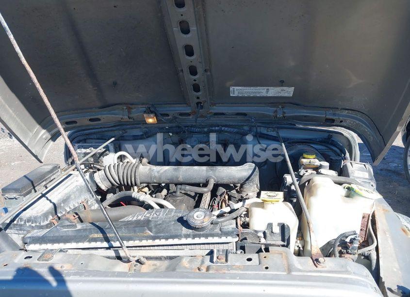 Photo 10 of 2002 Jeep Wrangler SPORT (VIN 1J4FA49SX2P732367)