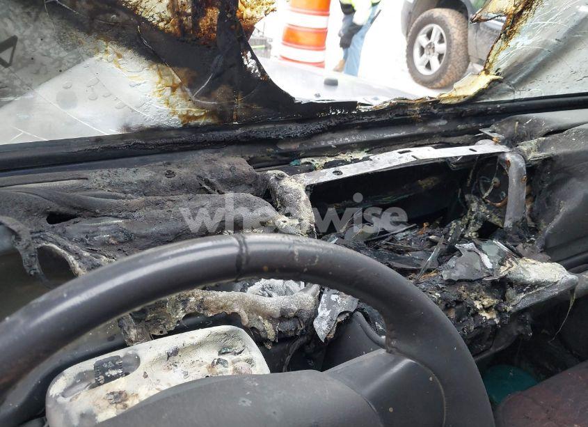 Photo 6 of 2000 Jeep Wrangler SPORT (VIN 1J4FA49SXYP724018)