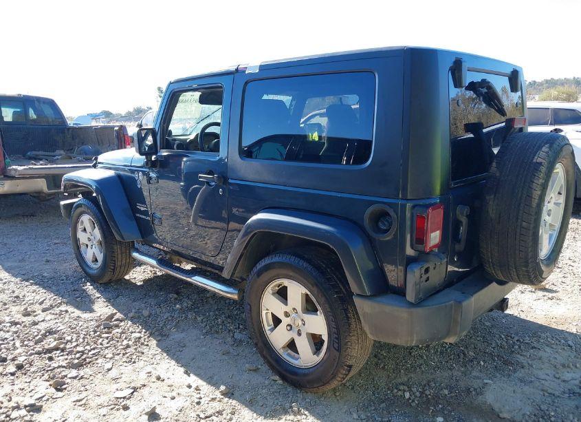 Photo 3 of 2007 Jeep Wrangler SAHARA (VIN 1J4FA54107L134226)