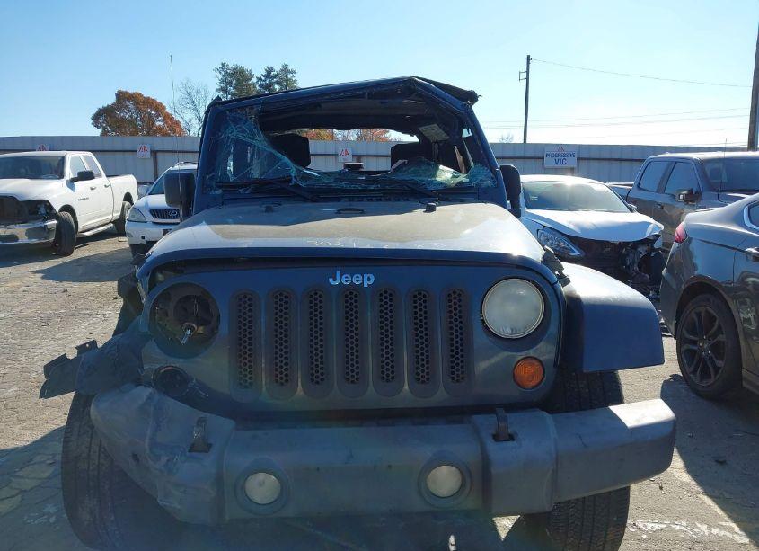 Photo 12 of 2007 Jeep Wrangler SAHARA (VIN 1J4FA54107L202136)