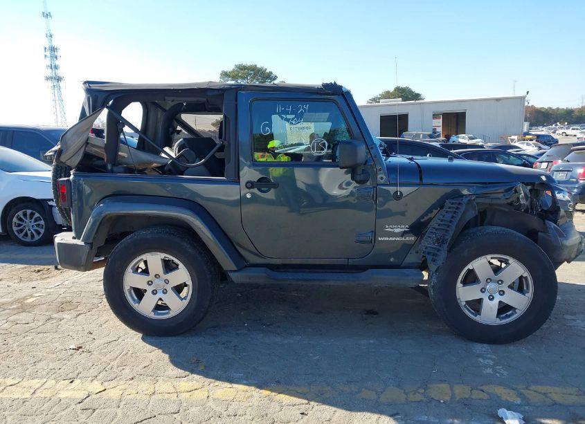 Photo 13 of 2007 Jeep Wrangler SAHARA (VIN 1J4FA54107L202136)