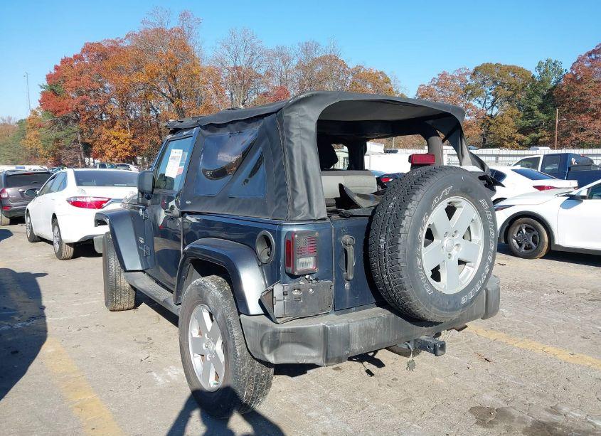 Photo 3 of 2007 Jeep Wrangler SAHARA (VIN 1J4FA54107L202136)