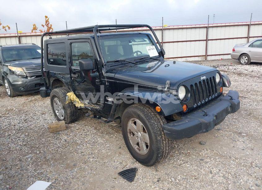 2007 Jeep Wrangler SAHARA (VIN 1J4FA54117L177005) main photo