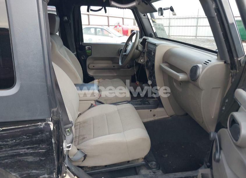 Photo 5 of 2007 Jeep Wrangler SAHARA (VIN 1J4FA54117L177005)