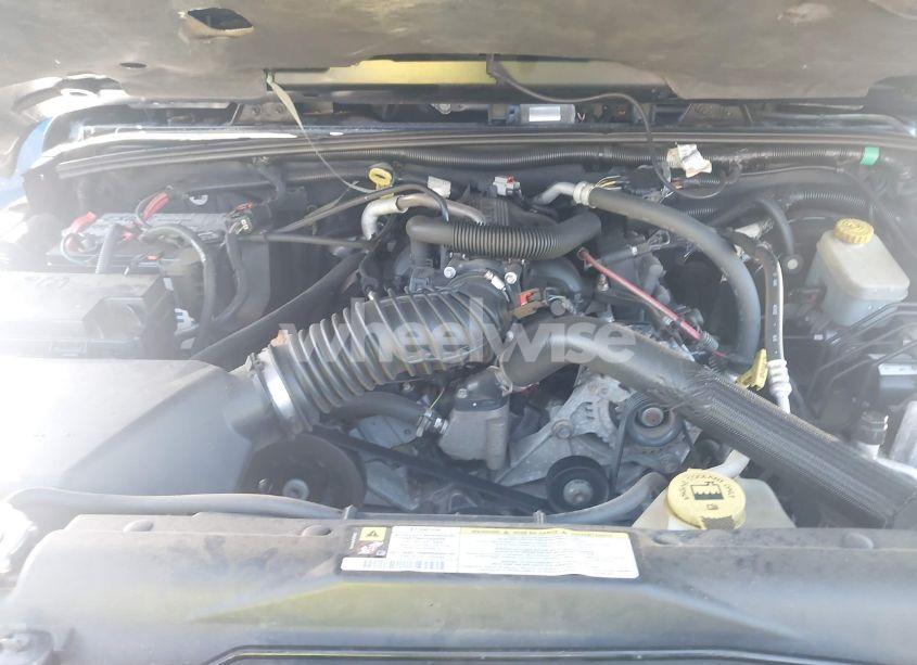 Photo 10 of 2008 Jeep Wrangler SAHARA (VIN 1J4FA54128L583473)