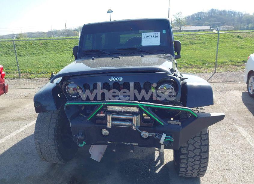 Photo 12 of 2008 Jeep Wrangler SAHARA (VIN 1J4FA541X8L539463)