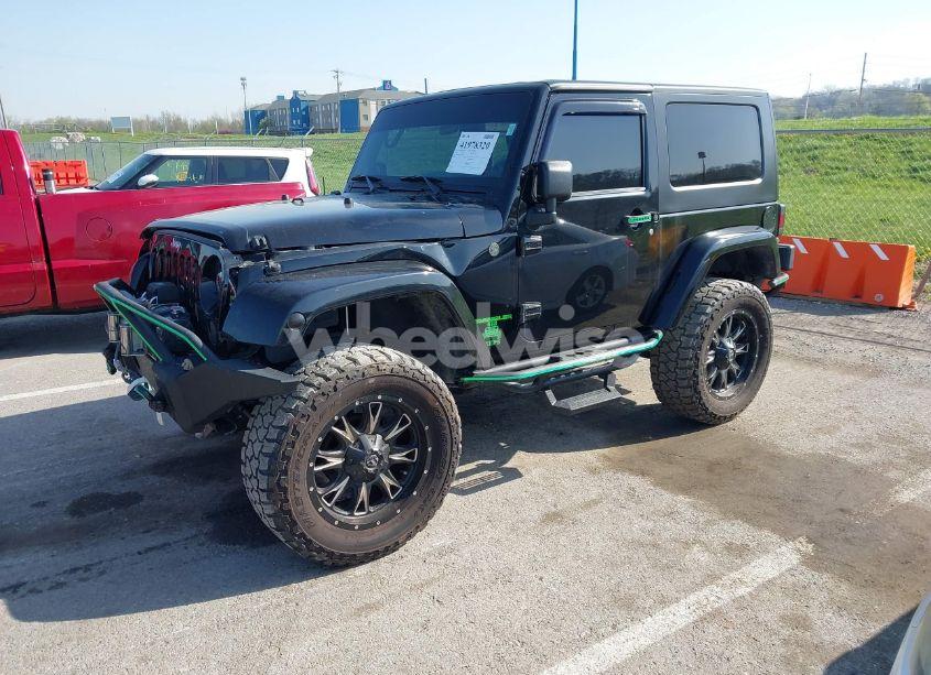 Photo 2 of 2008 Jeep Wrangler SAHARA (VIN 1J4FA541X8L539463)