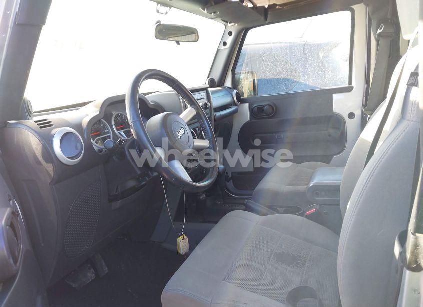 Photo 5 of 2008 Jeep Wrangler SAHARA (VIN 1J4FA541X8L552617)