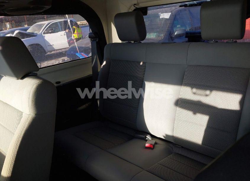 Photo 8 of 2008 Jeep Wrangler SAHARA (VIN 1J4FA541X8L552617)