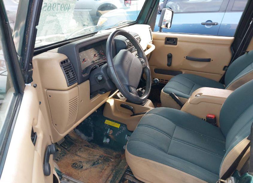 Photo 5 of 2001 Jeep Wrangler SAHARA (VIN 1J4FA59S01P324898)