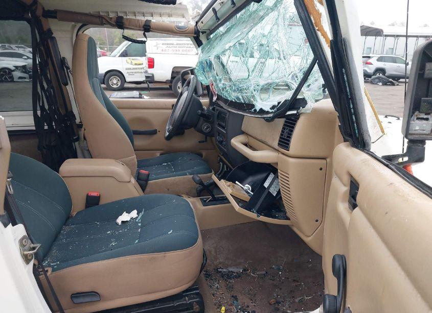 Photo 5 of 2002 Jeep Wrangler SAHARA (VIN 1J4FA59S02P714577)