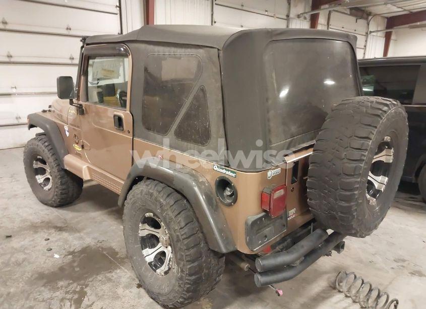 Photo 3 of 2000 Jeep Wrangler SAHARA (VIN 1J4FA59S2YP740431)