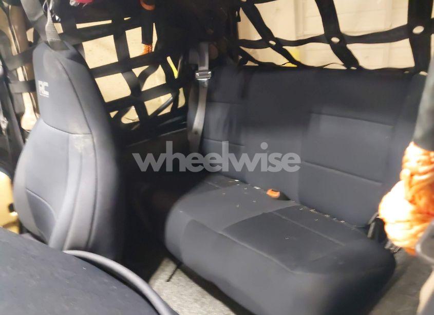 Photo 8 of 2000 Jeep Wrangler SAHARA (VIN 1J4FA59S4YP788741)