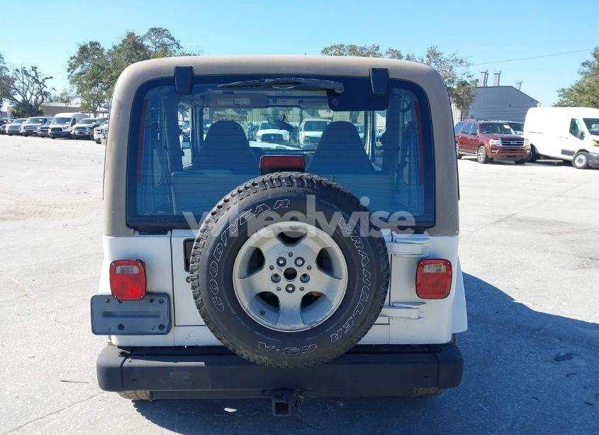 Photo 16 of 2001 Jeep Wrangler SAHARA (VIN 1J4FA59S51P332107)