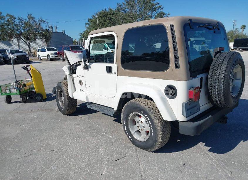 Photo 3 of 2001 Jeep Wrangler SAHARA (VIN 1J4FA59S51P332107)