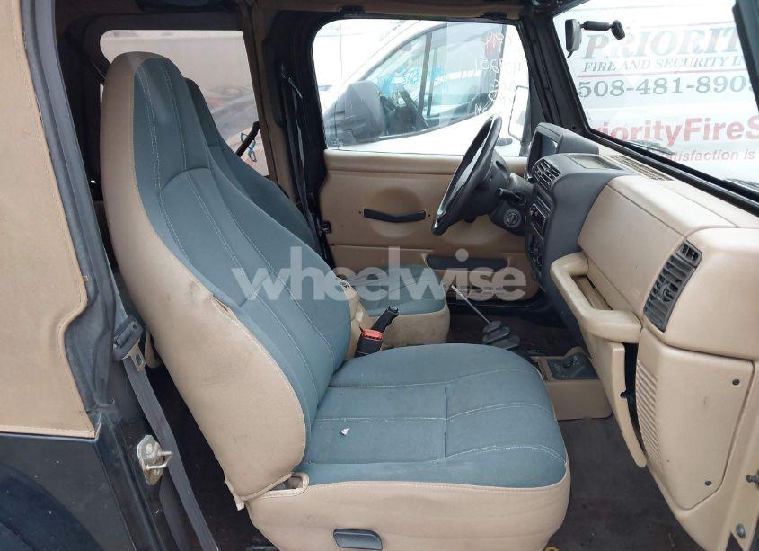 Photo 5 of 2001 Jeep Wrangler SAHARA (VIN 1J4FA59S61P310262)