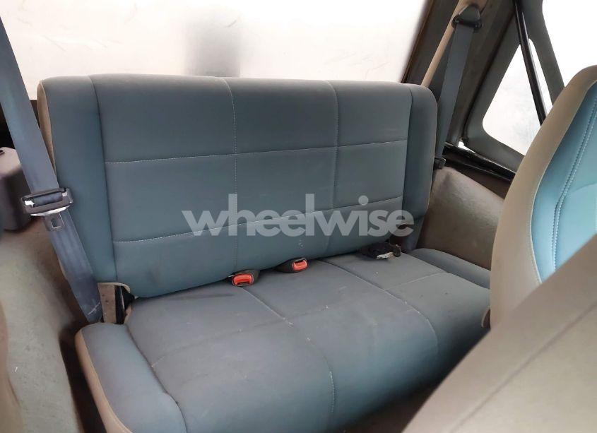 Photo 8 of 2001 Jeep Wrangler SAHARA (VIN 1J4FA59S61P310262)