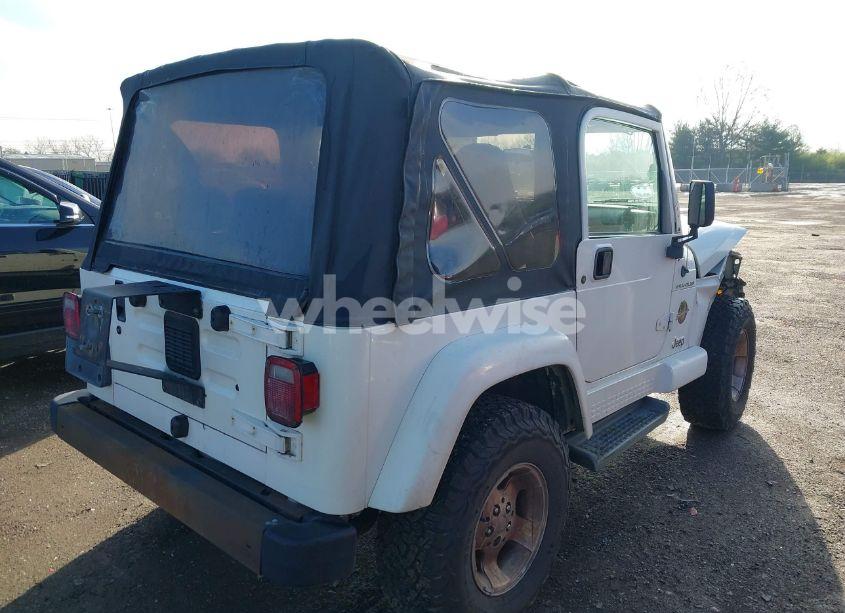 Photo 4 of 2002 Jeep Wrangler SAHARA (VIN 1J4FA59S62P772256)