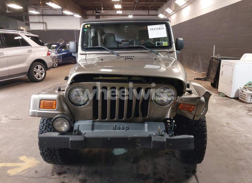 Photo 12 of 2004 Jeep Wrangler SAHARA (VIN 1J4FA59S64P736389)