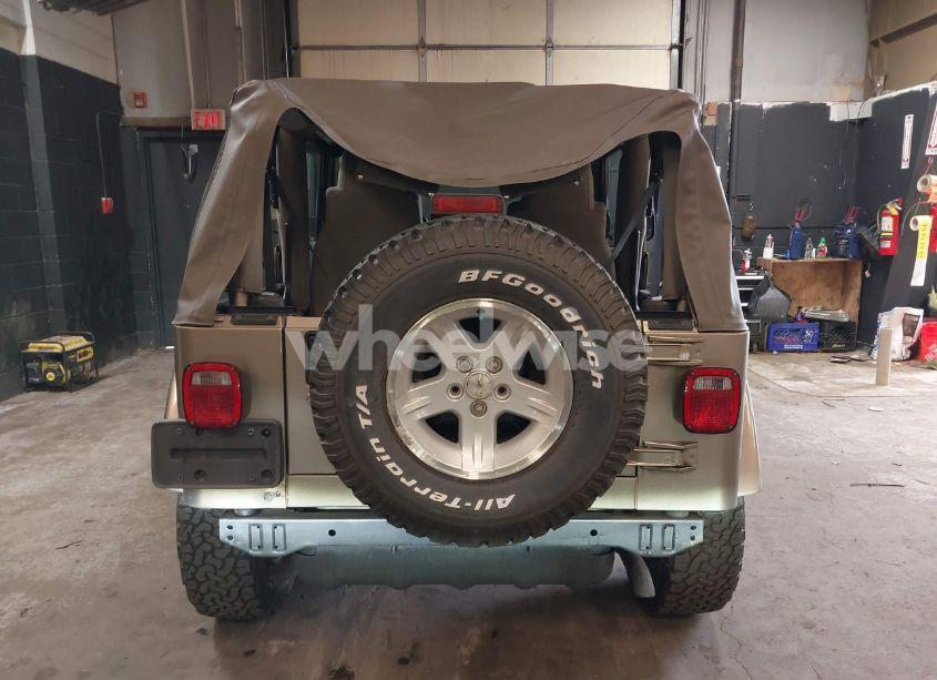 Photo 16 of 2004 Jeep Wrangler SAHARA (VIN 1J4FA59S64P736389)
