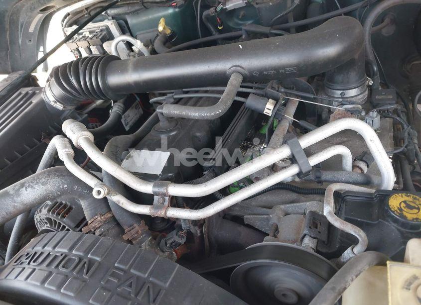 Photo 10 of 2000 Jeep Wrangler SAHARA (VIN 1J4FA59S6YP700675)