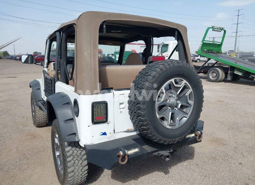 Photo 3 of 2000 Jeep Wrangler SAHARA (VIN 1J4FA59S6YP700675)