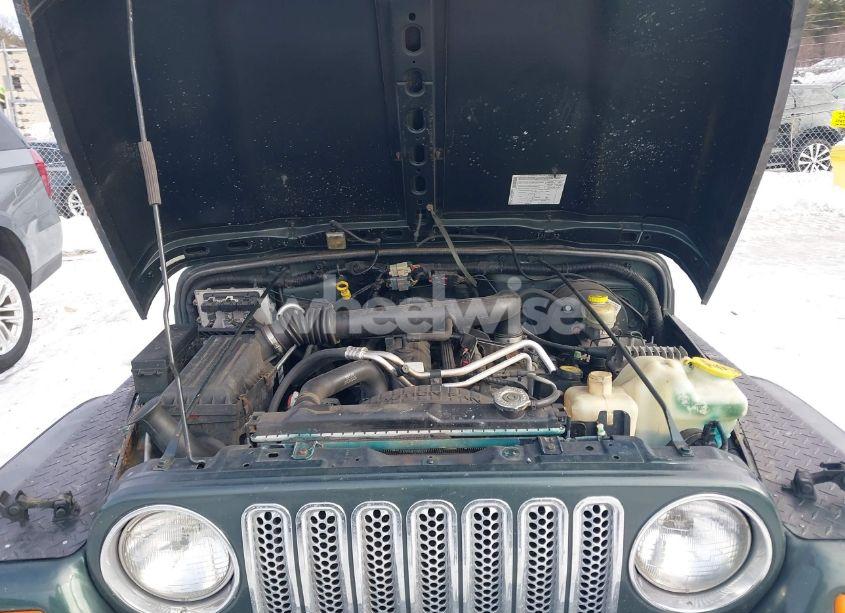 Photo 10 of 2004 Jeep Wrangler SAHARA (VIN 1J4FA59S74P736918)