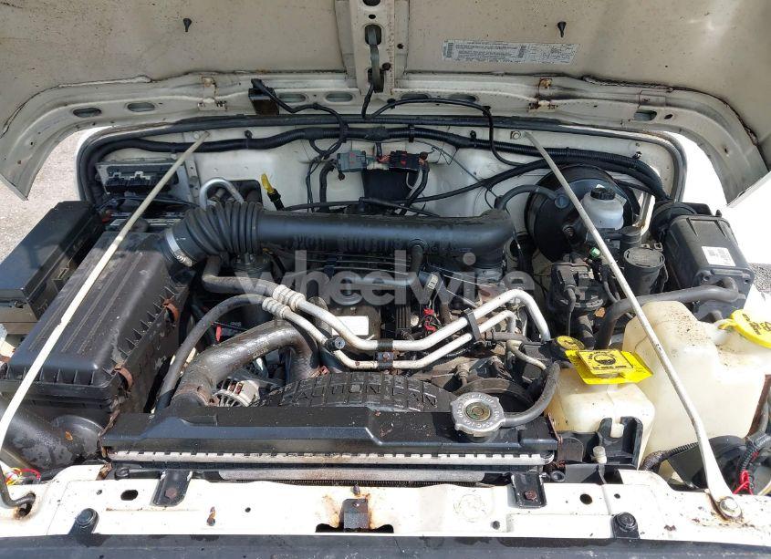 Photo 10 of 2002 Jeep Wrangler SAHARA (VIN 1J4FA59S92P734763)