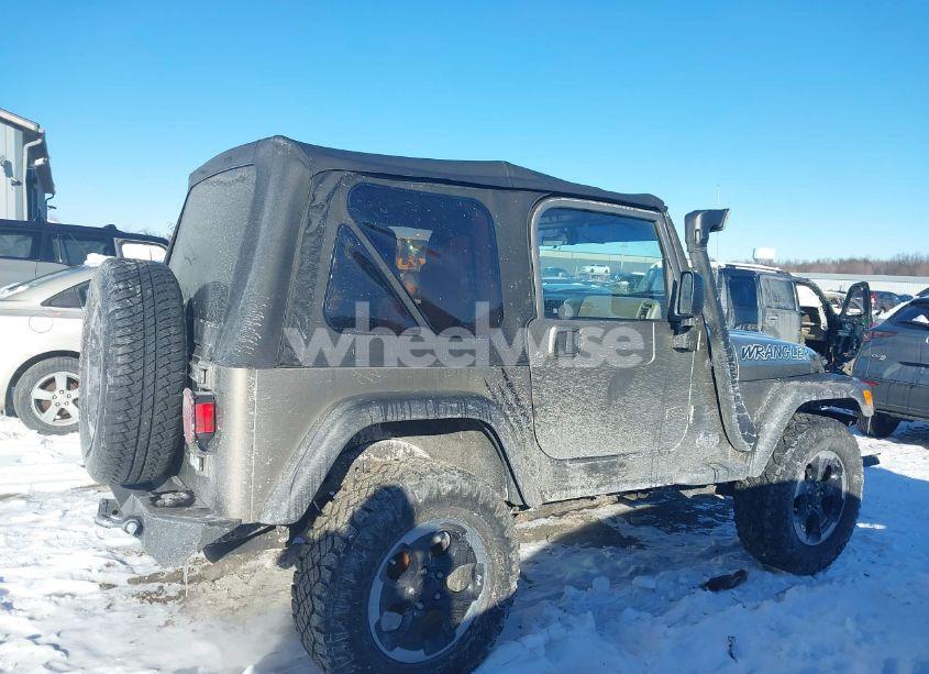 Photo 13 of 2004 Jeep Wrangler SAHARA (VIN 1J4FA59S94P731123)