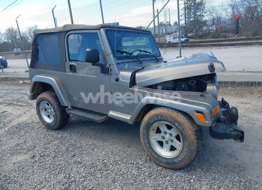 2004 Jeep Wrangler SAHARA (VIN 1J4FA59S94P770777) main photo