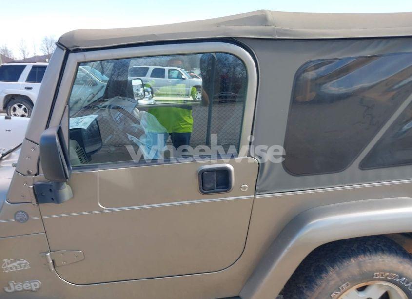 Photo 14 of 2004 Jeep Wrangler SAHARA (VIN 1J4FA59S94P770777)