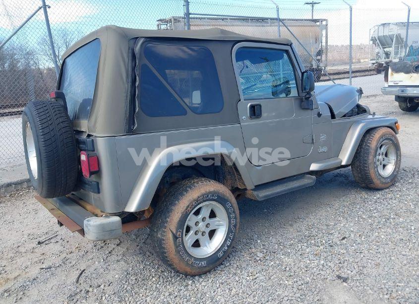 Photo 4 of 2004 Jeep Wrangler SAHARA (VIN 1J4FA59S94P770777)