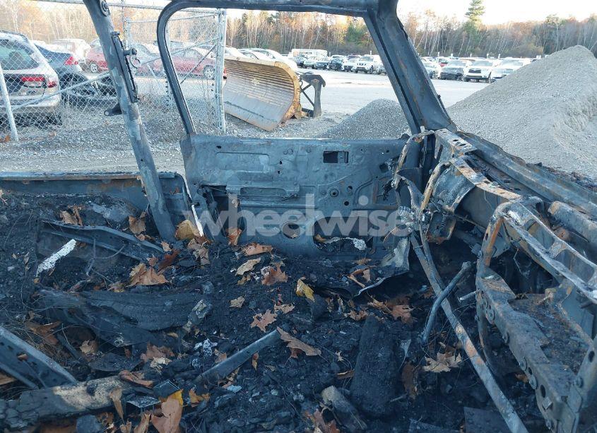 Photo 5 of 2004 Jeep Wrangler RUBICON (VIN 1J4FA69S24P758539)