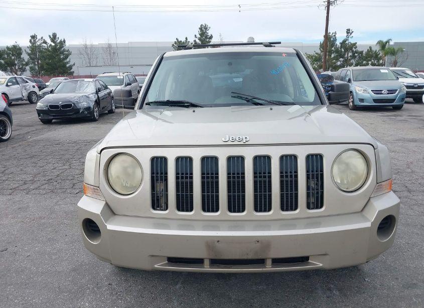 Photo 6 of 2009 Jeep Patriot SPORT (VIN 1J4FF28B89D176692)