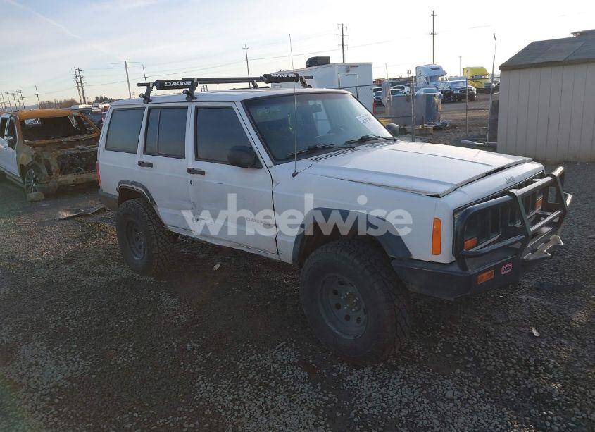 2000 Jeep Cherokee SE (VIN 1J4FF28P6YL132738) main photo