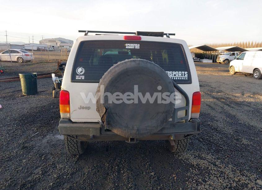 Photo 16 of 2000 Jeep Cherokee SE (VIN 1J4FF28P6YL132738)