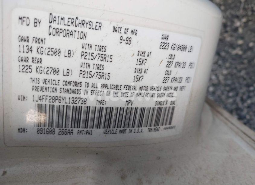 Photo 9 of 2000 Jeep Cherokee SE (VIN 1J4FF28P6YL132738)