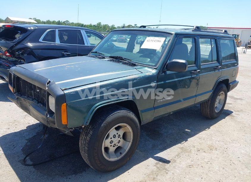 Photo 2 of 2000 Jeep Cherokee SE (VIN 1J4FF28S0YL236369)